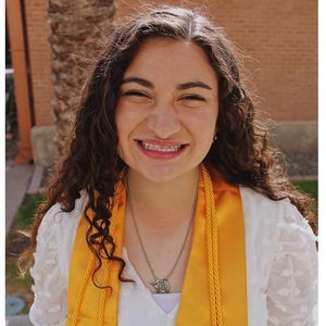 Meet your Posher, Maria